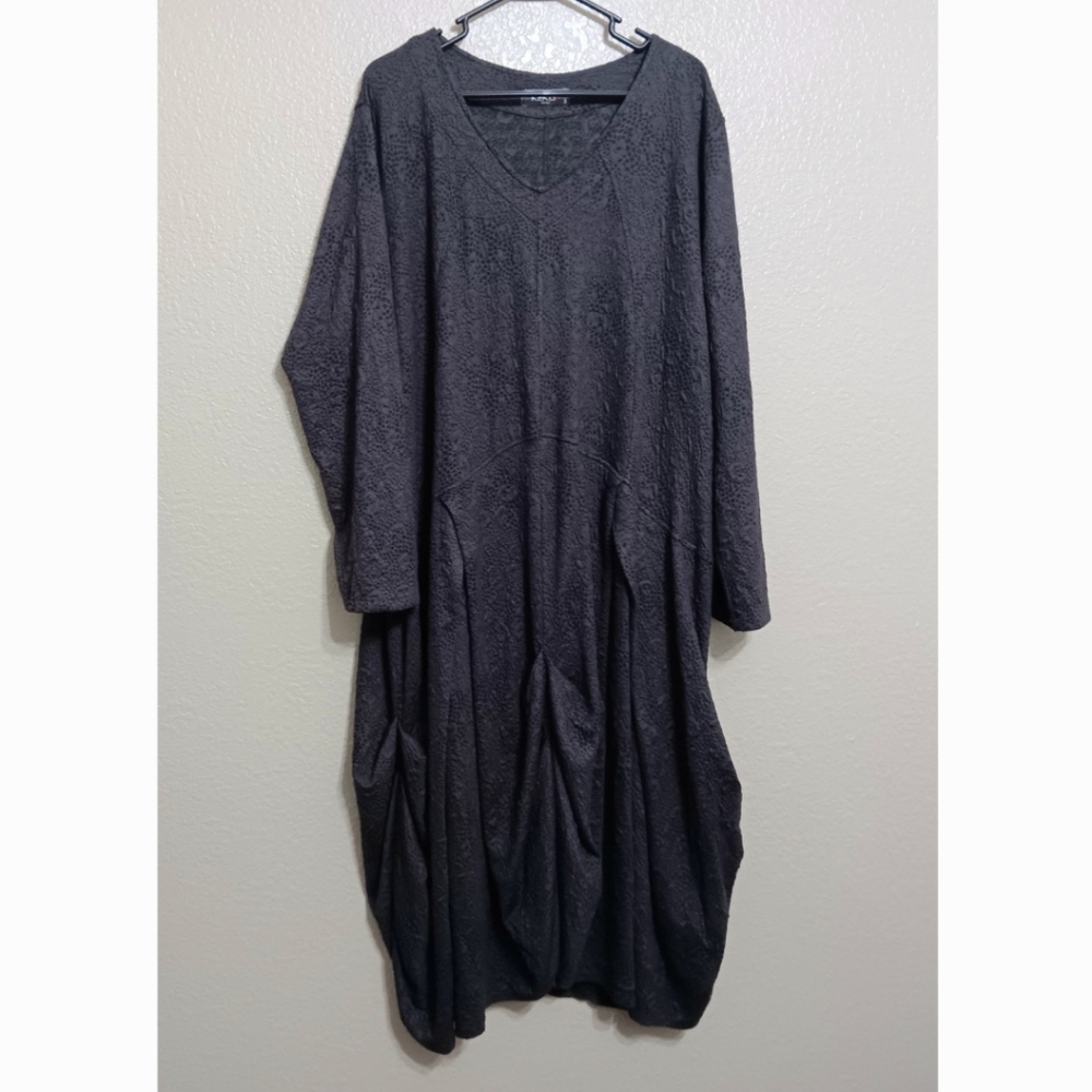 Kekoo Gray Floral Textured Lagenlook Dress